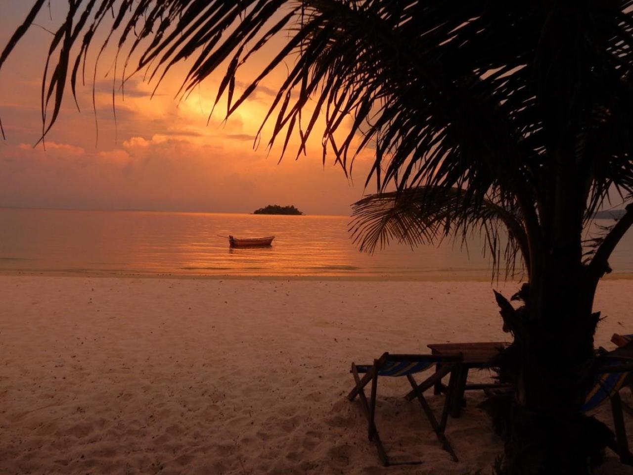 Sandbank Restaurant & Camping Koh Rong Kaoh Touch Extérieur photo
