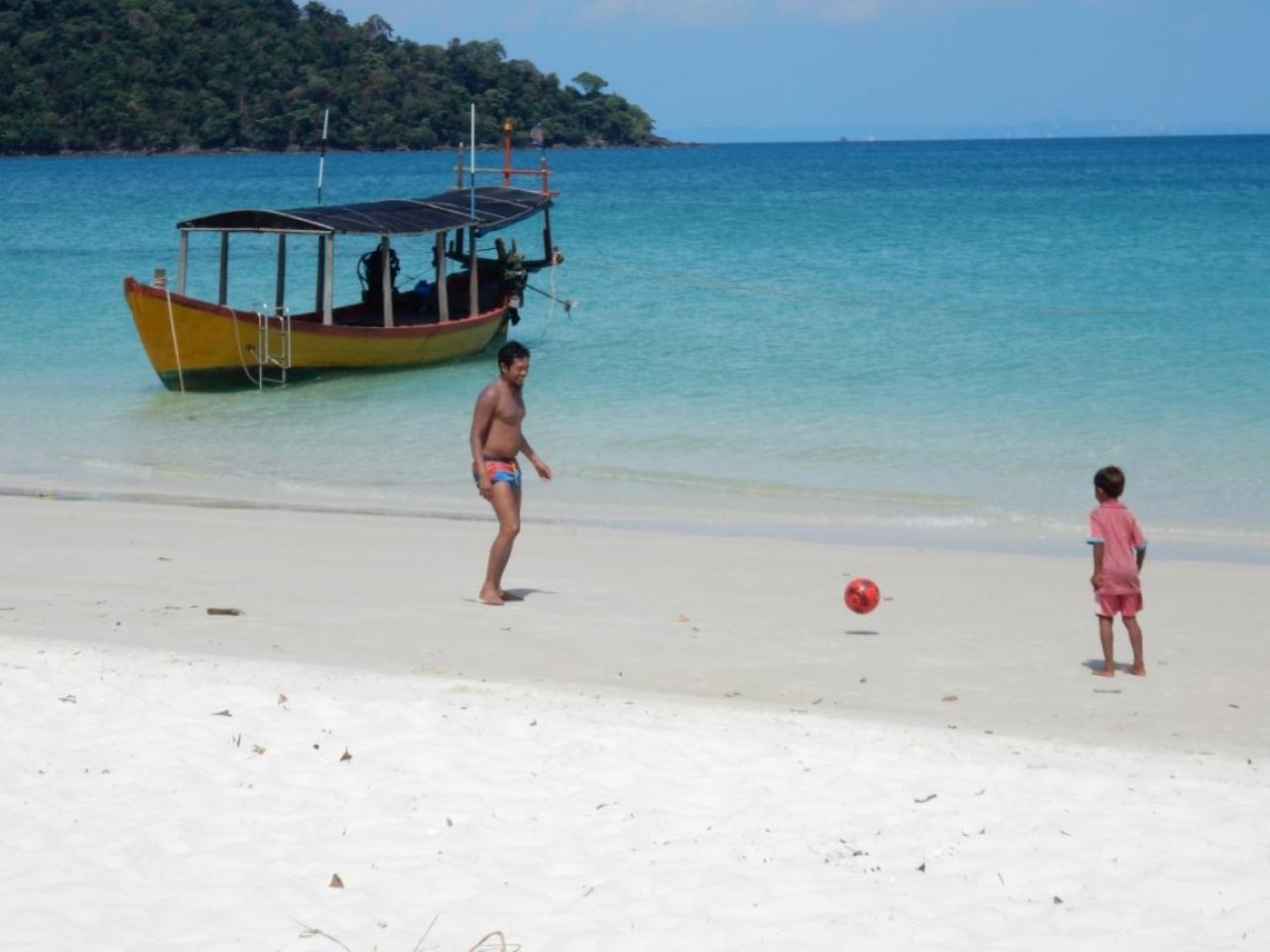 Sandbank Restaurant & Camping Koh Rong Kaoh Touch Extérieur photo