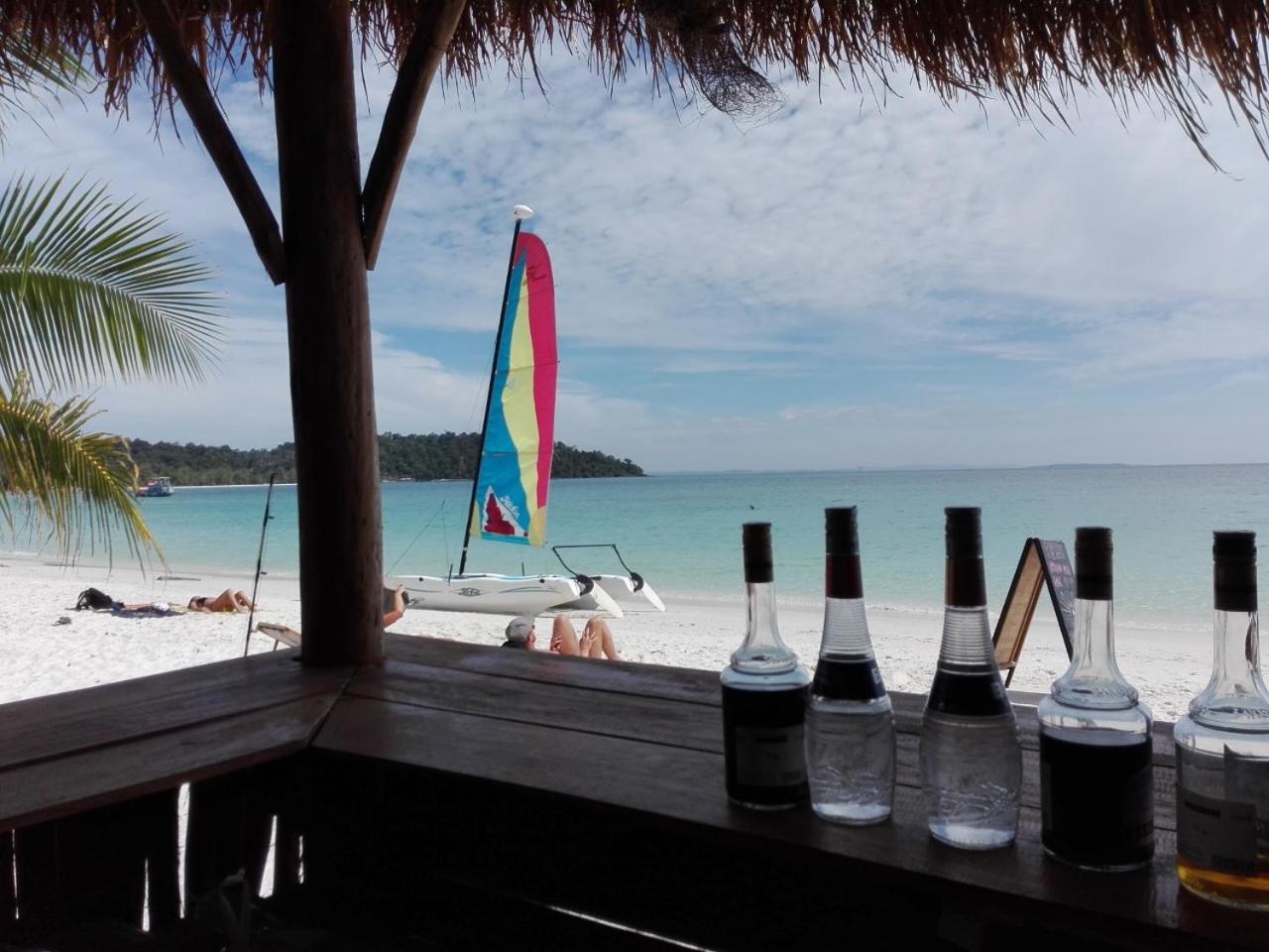 Sandbank Restaurant & Camping Koh Rong Kaoh Touch Extérieur photo
