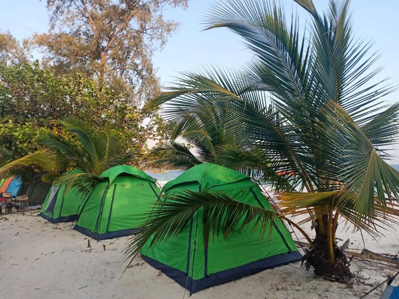 Sandbank Restaurant & Camping Koh Rong Kaoh Touch Extérieur photo