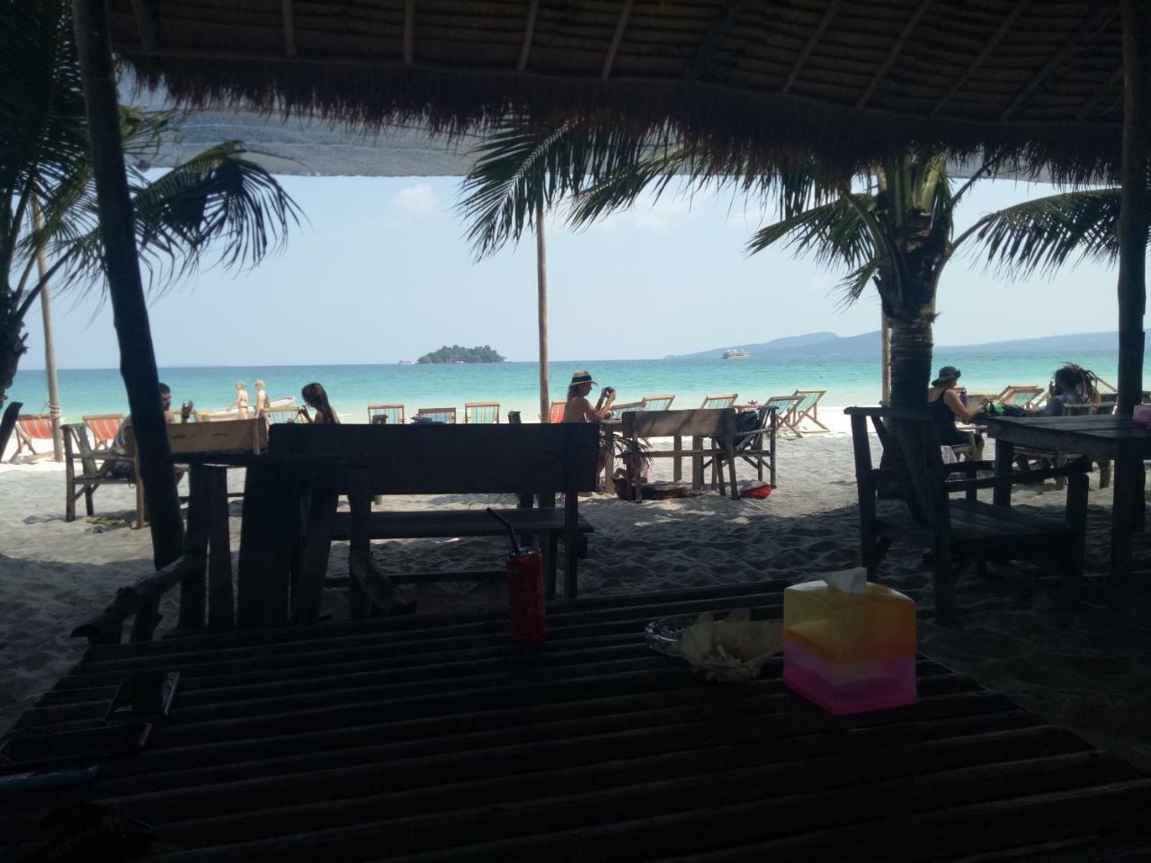 Sandbank Restaurant & Camping Koh Rong Kaoh Touch Extérieur photo