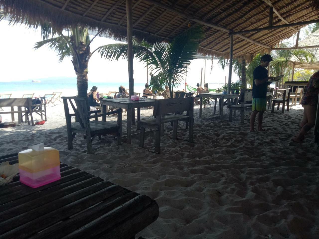 Sandbank Restaurant & Camping Koh Rong Kaoh Touch Extérieur photo