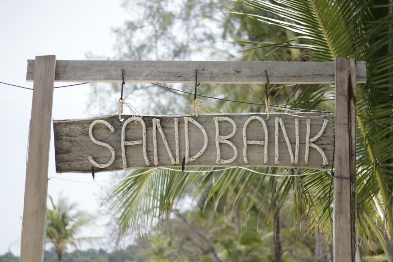 Sandbank Restaurant & Camping Koh Rong Kaoh Touch Extérieur photo