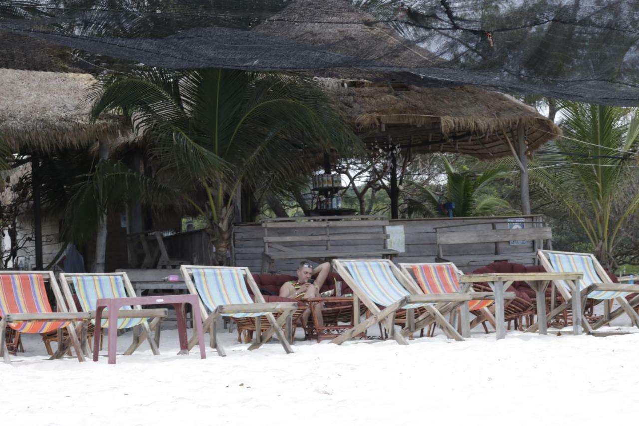 Sandbank Restaurant & Camping Koh Rong Kaoh Touch Extérieur photo